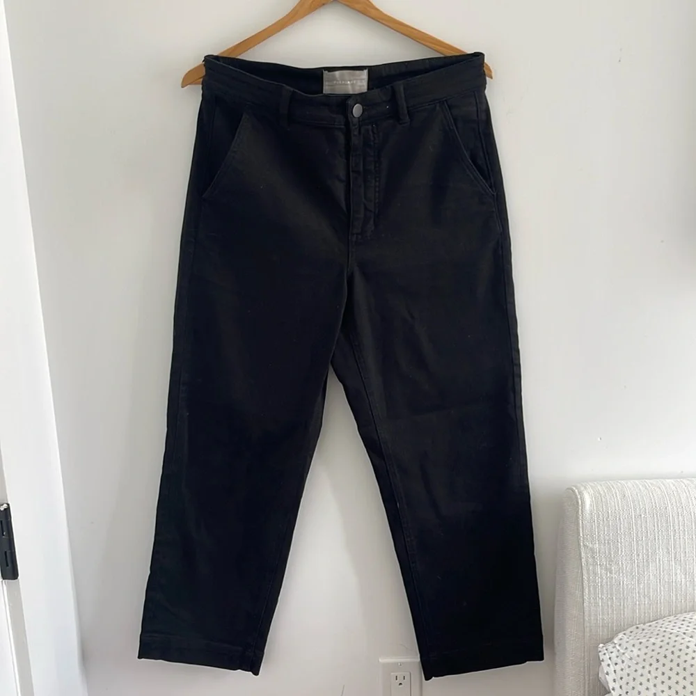 Black Everlane Cropped Pant - Picture 1 of 2